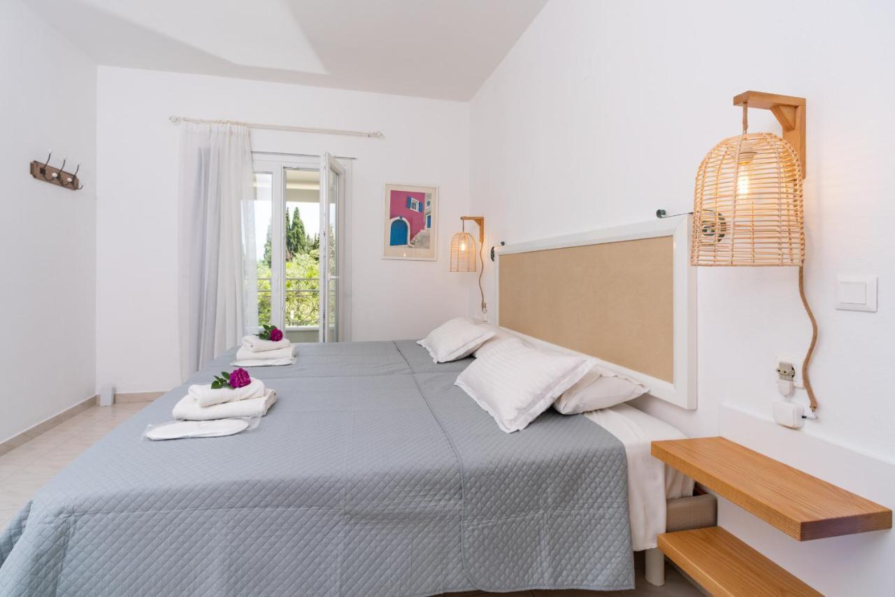 Averto Corfu Apartments Dassia  Esterno foto