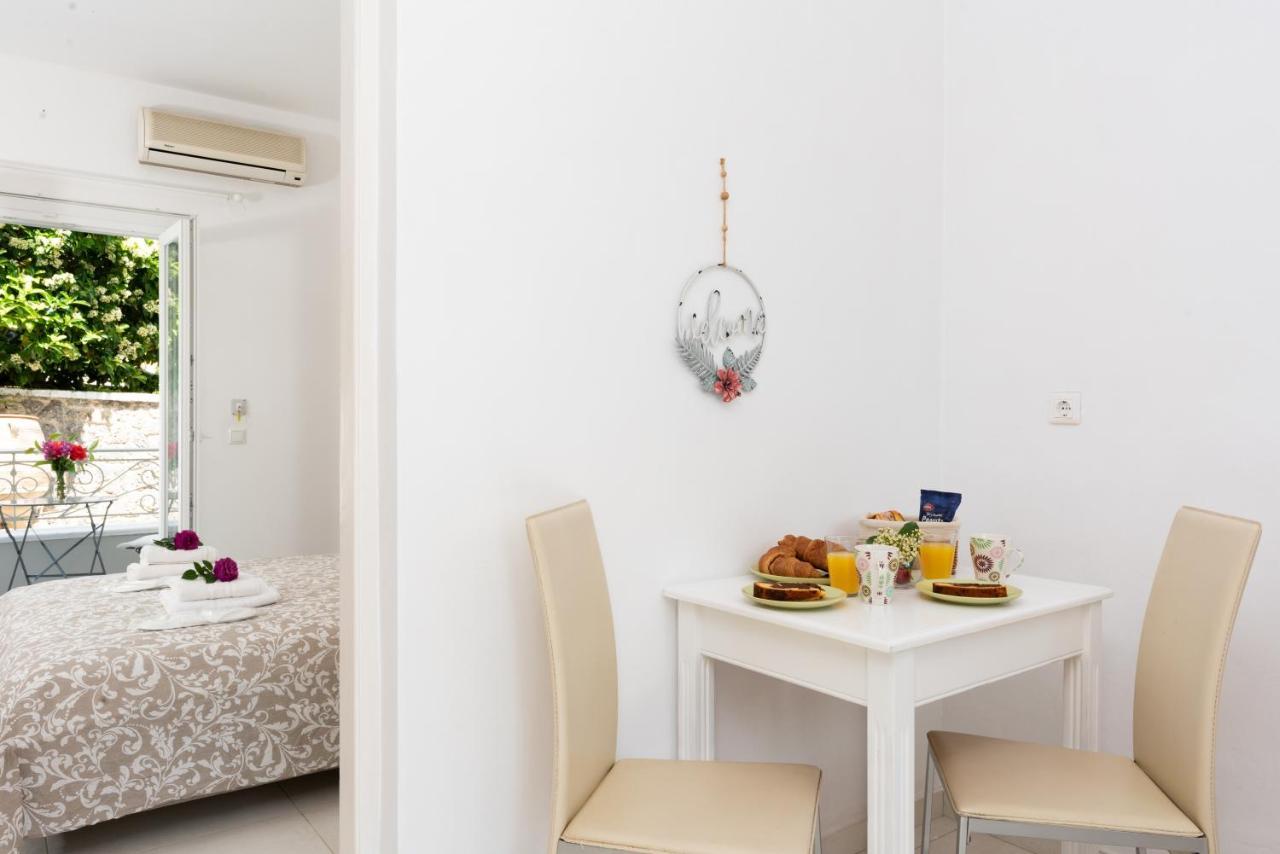 Averto Corfu Apartments Dassia  Esterno foto