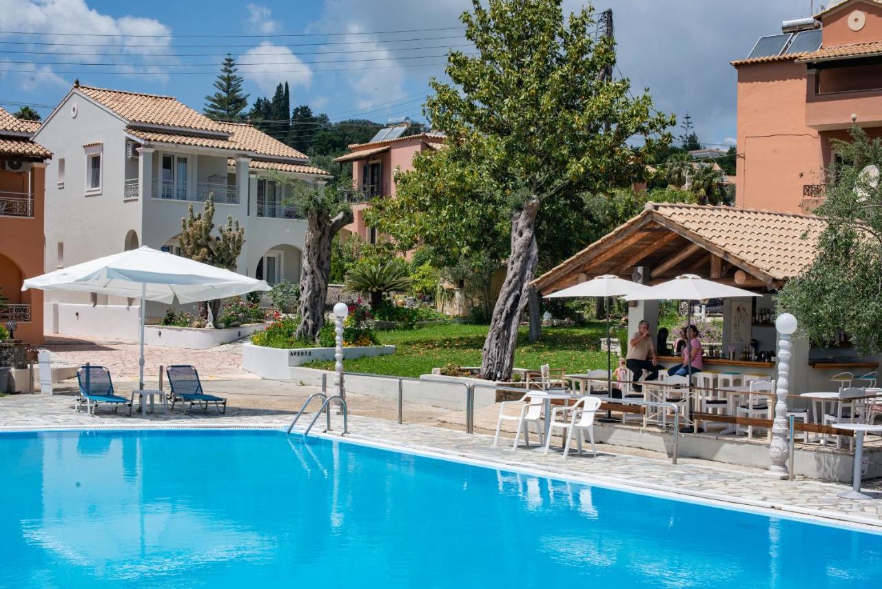 Averto Corfu Apartments Dassia  Esterno foto